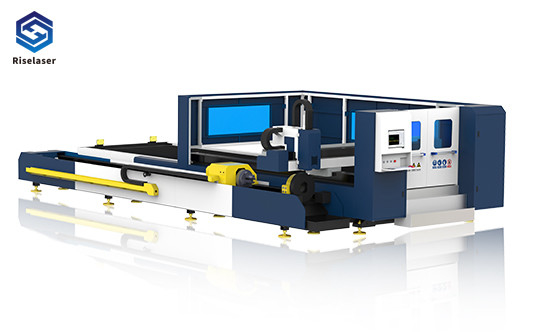 Water Cooling Metal Fiber Laser Cutting Machine High Sensitivity For Stainless Steel